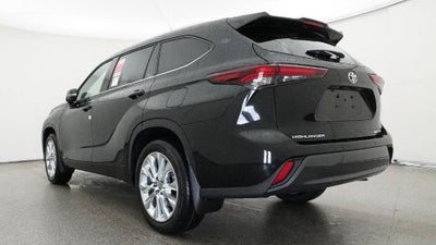 2026 Toyota Highlander Hybrid Limited