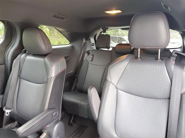 2022 Toyota Sienna XSE 7 Passenger