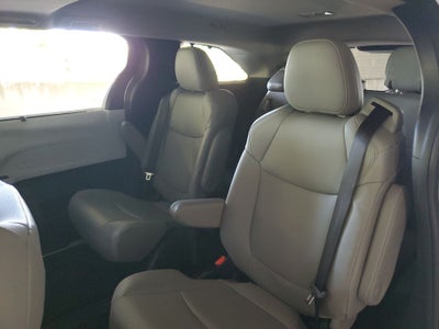 2026 Toyota Sienna XLE 7 Passenger