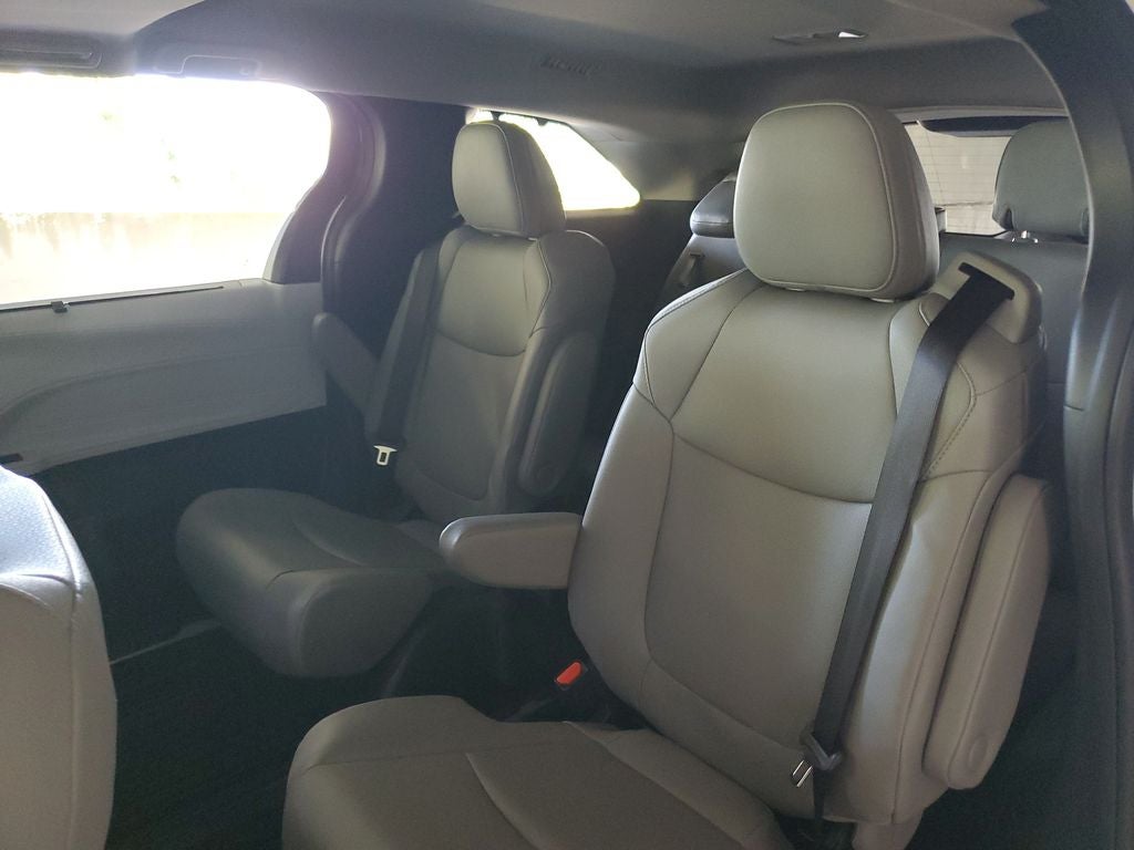 2026 Toyota Sienna XLE 7 Passenger