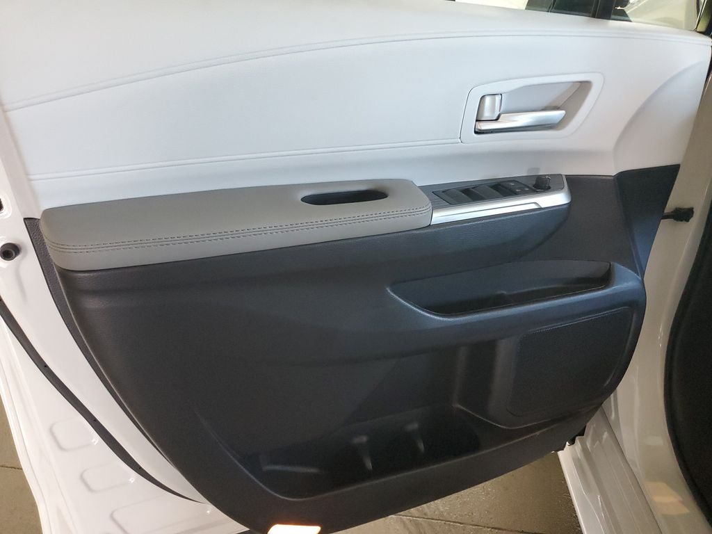 2026 Toyota Sienna XLE 7 Passenger