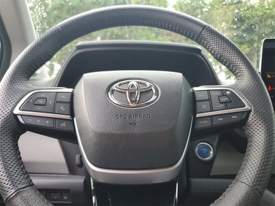 2023 Toyota Sienna Limited 7 Passenger