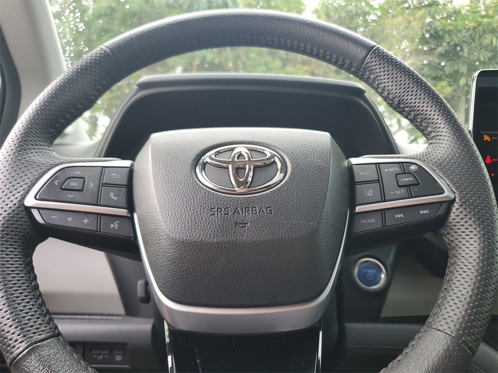 2023 Toyota Sienna Limited 7 Passenger