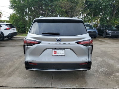 2023 Toyota Sienna Limited 7 Passenger