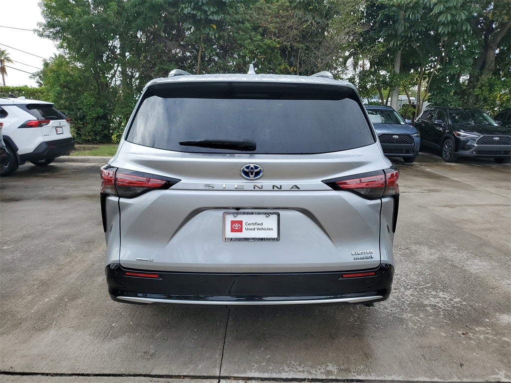 2023 Toyota Sienna Limited 7 Passenger