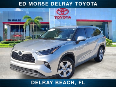 2022 Toyota Highlander LE