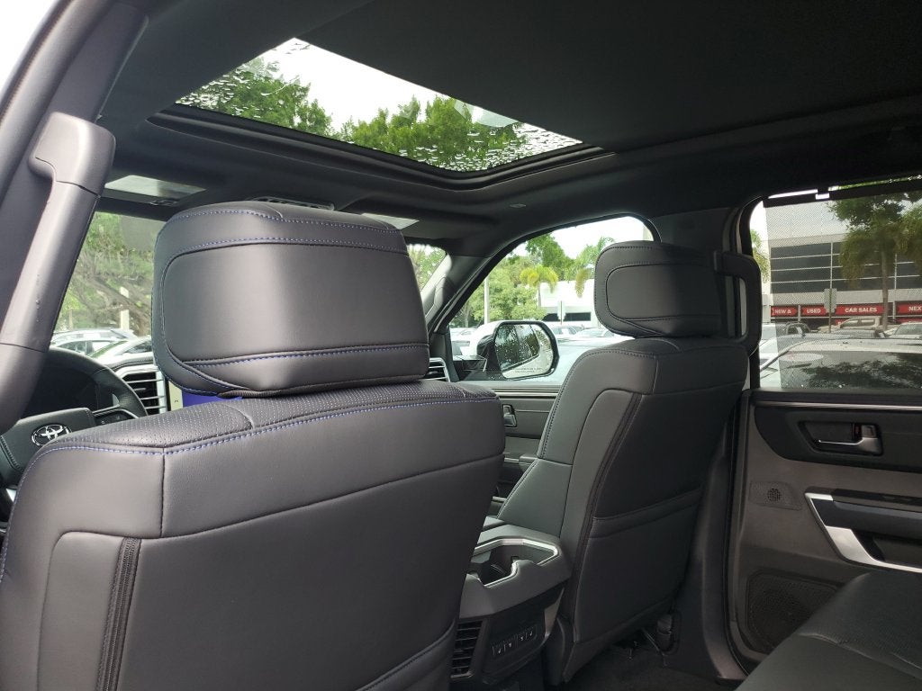 2025 Toyota Tundra Hybrid Platinum