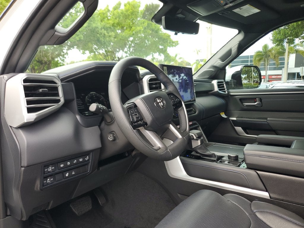 2025 Toyota Tundra Hybrid Platinum