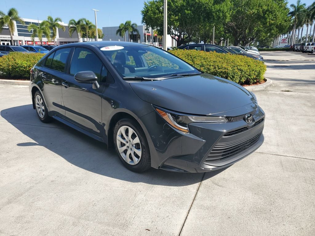 2025 Toyota Corolla LE
