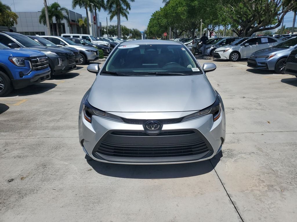 2025 Toyota Corolla LE