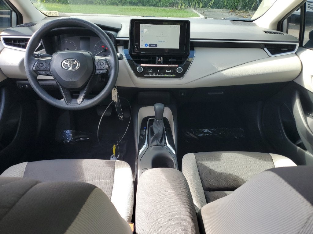 2025 Toyota Corolla LE