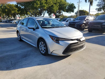 2025 Toyota Corolla LE