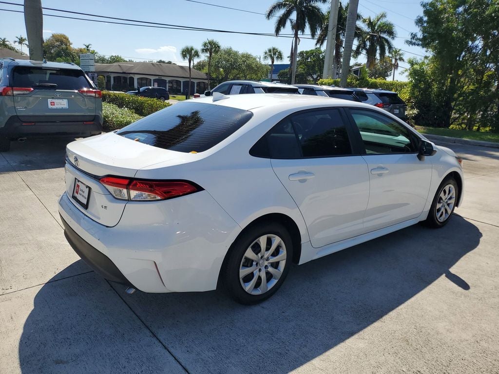 2025 Toyota Corolla LE