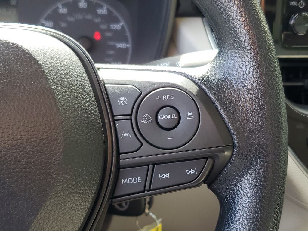 2024 Toyota Corolla Cross L - Photo 23