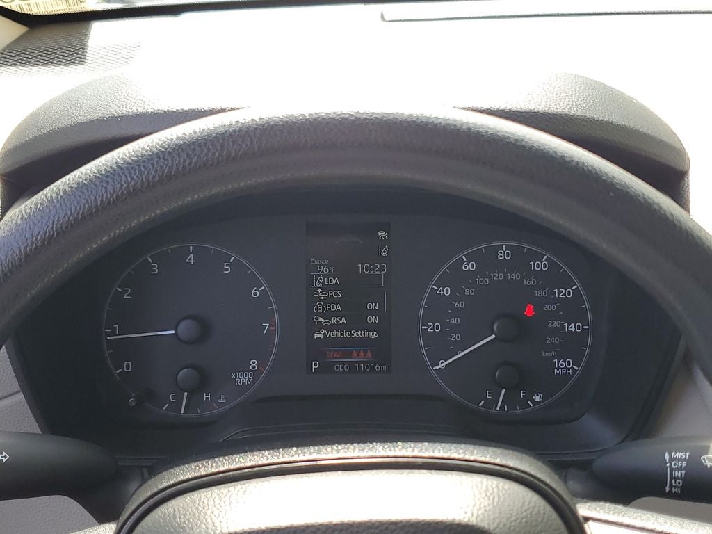 2024 Toyota Corolla Cross L - Photo 24
