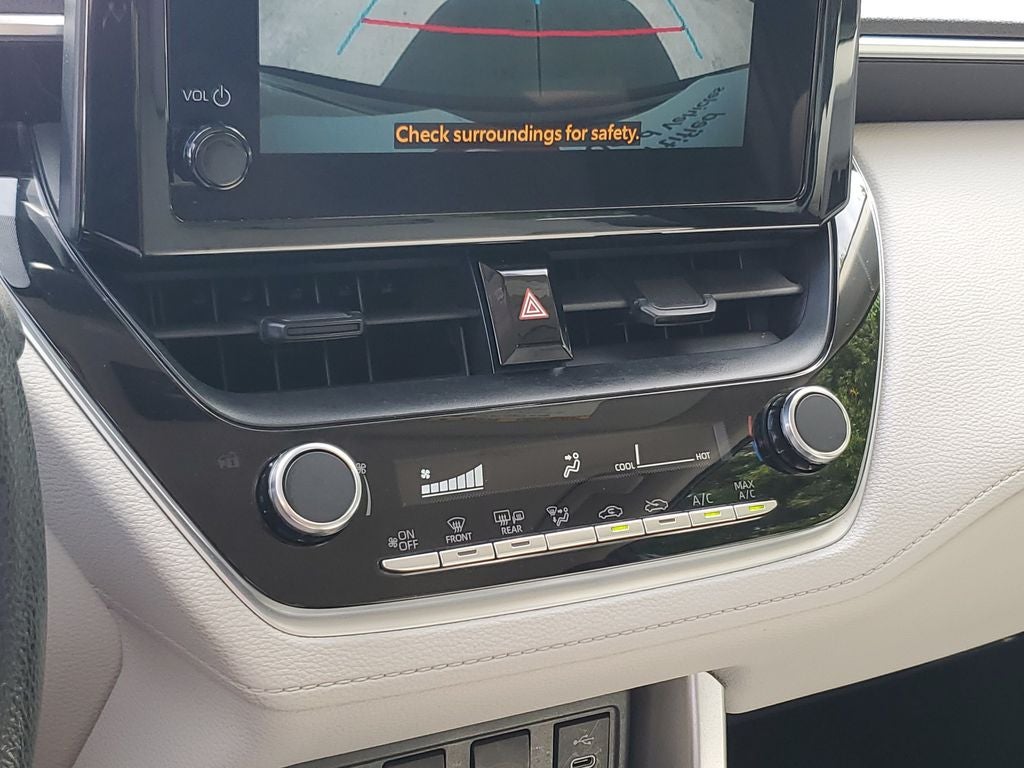 2024 Toyota Corolla Cross L - Photo 27
