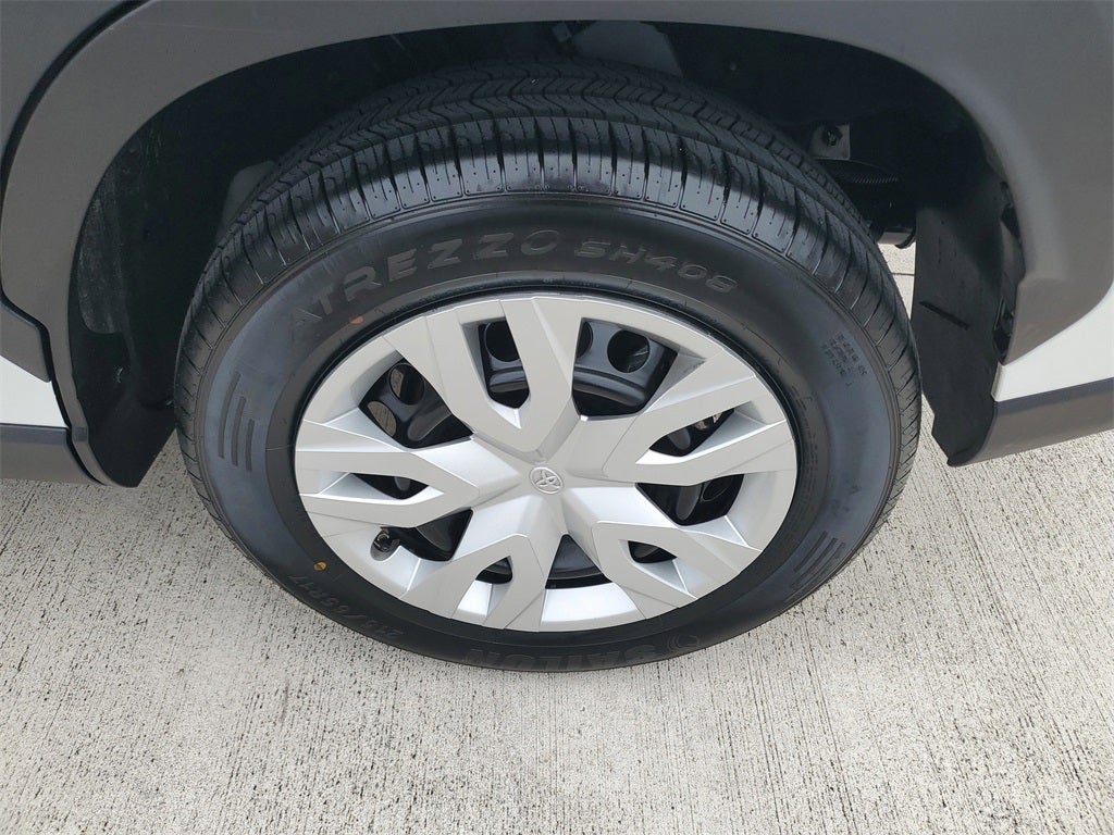 2024 Toyota Corolla Cross L