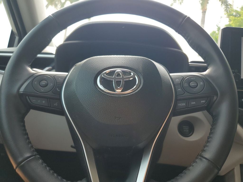 2024 Toyota Corolla Cross LE