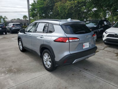2024 Toyota Corolla Cross LE