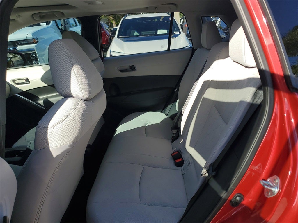 2024 Toyota Corolla Cross LE