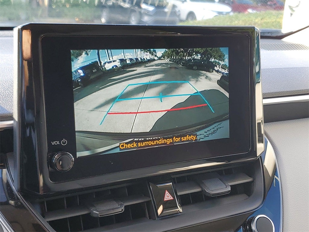 2024 Toyota Corolla Cross LE