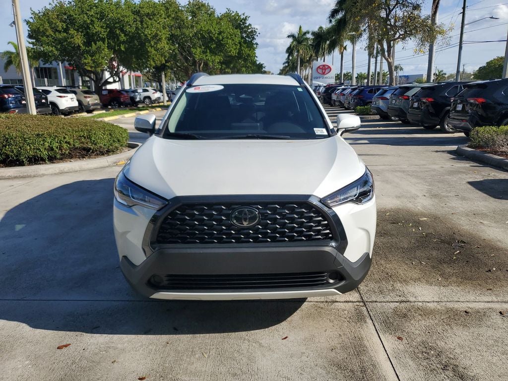 2024 Toyota Corolla Cross LE