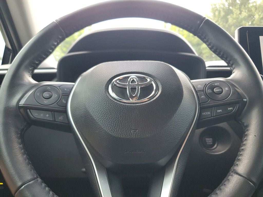 2024 Toyota Corolla Cross LE