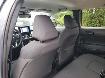 2024 Toyota Corolla Cross LE