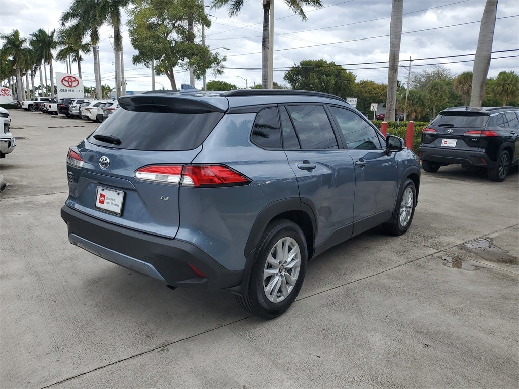 2024 Toyota Corolla Cross LE