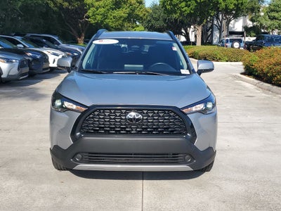 2024 Toyota Corolla Cross LE