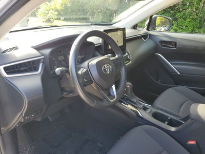 2024 Toyota Corolla Cross LE