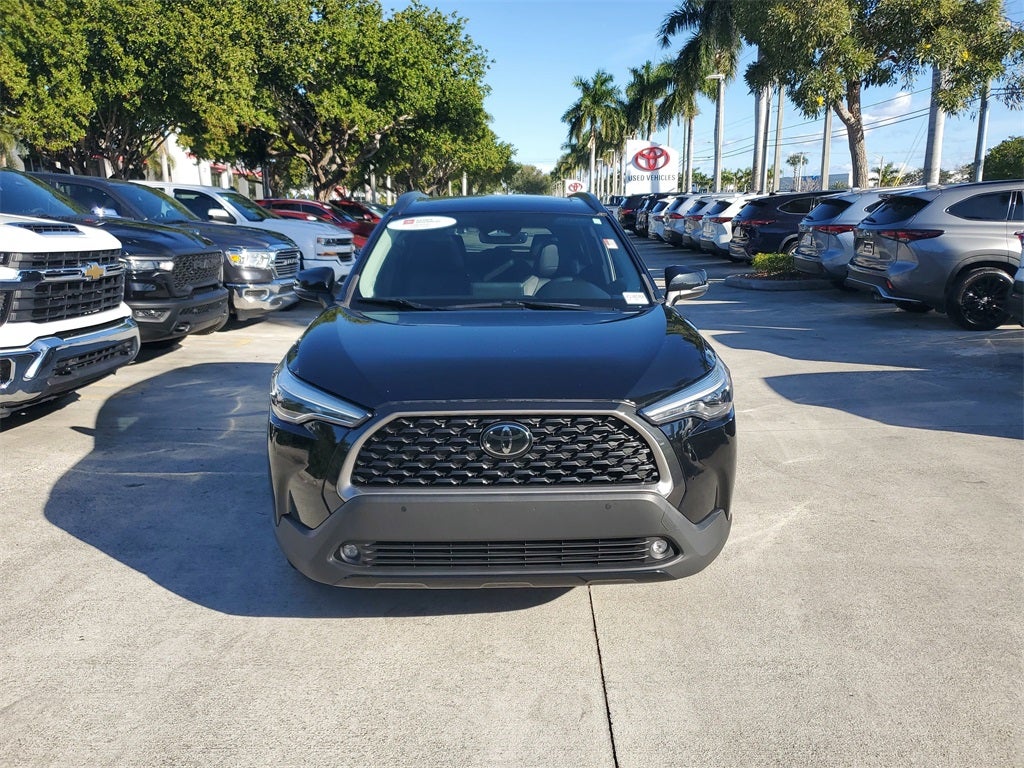 2023 Toyota Corolla Cross XLE