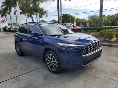 2023 Toyota Corolla Cross XLE
