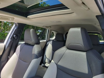 2023 Toyota Corolla Cross XLE
