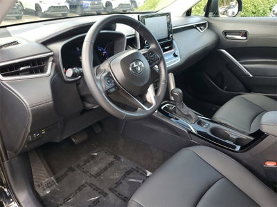 2022 Toyota Corolla Cross XLE