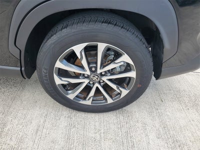 2022 Toyota Corolla Cross XLE