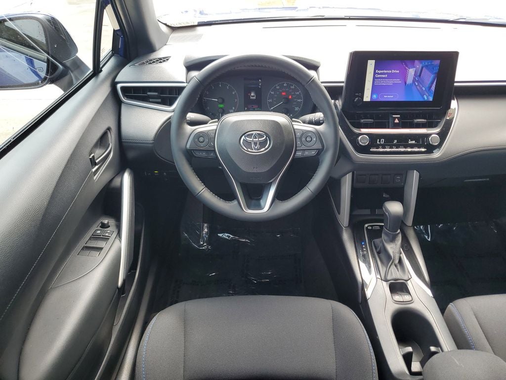 2024 Toyota Corolla Cross Hybrid SE