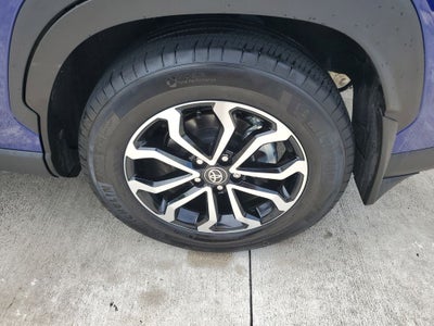 2024 Toyota Corolla Cross Hybrid SE