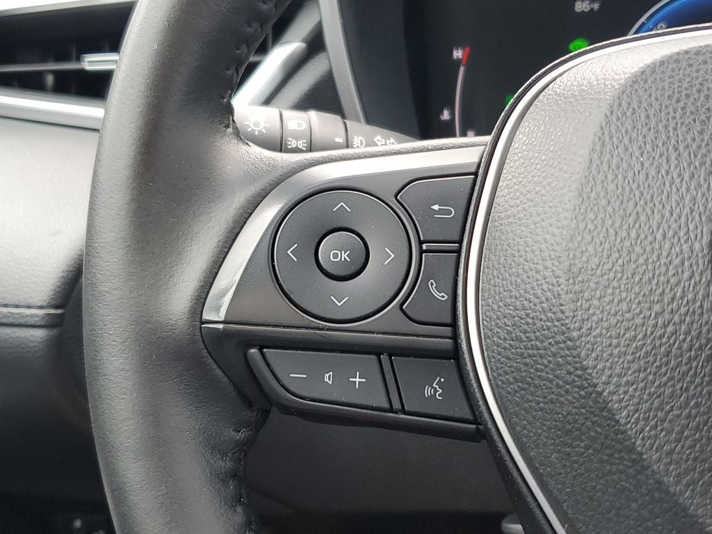 2023 Toyota Corolla Cross Hybrid XSE