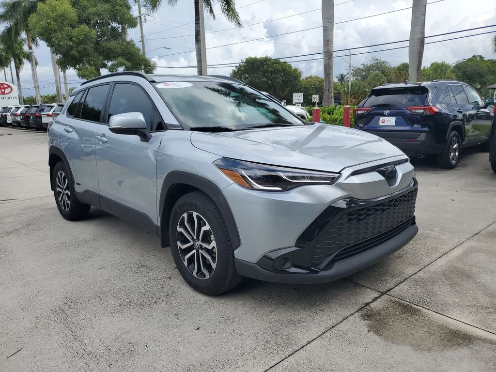 2024 Toyota Corolla Cross Hybrid SE