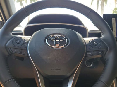 2023 Toyota Corolla Cross Hybrid XSE