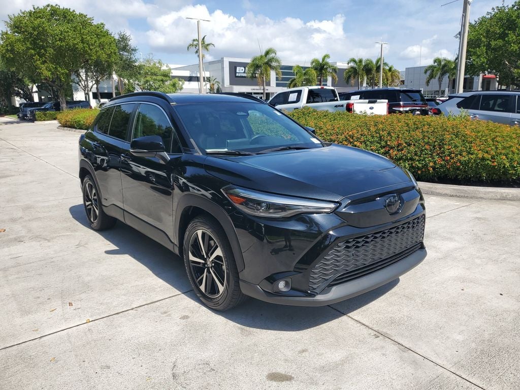 2023 Toyota Corolla Cross Hybrid XSE