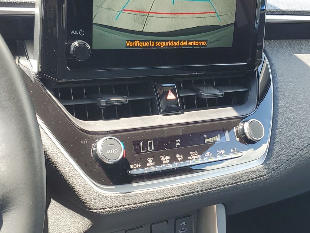 2023 Toyota Corolla Cross Hybrid SE
