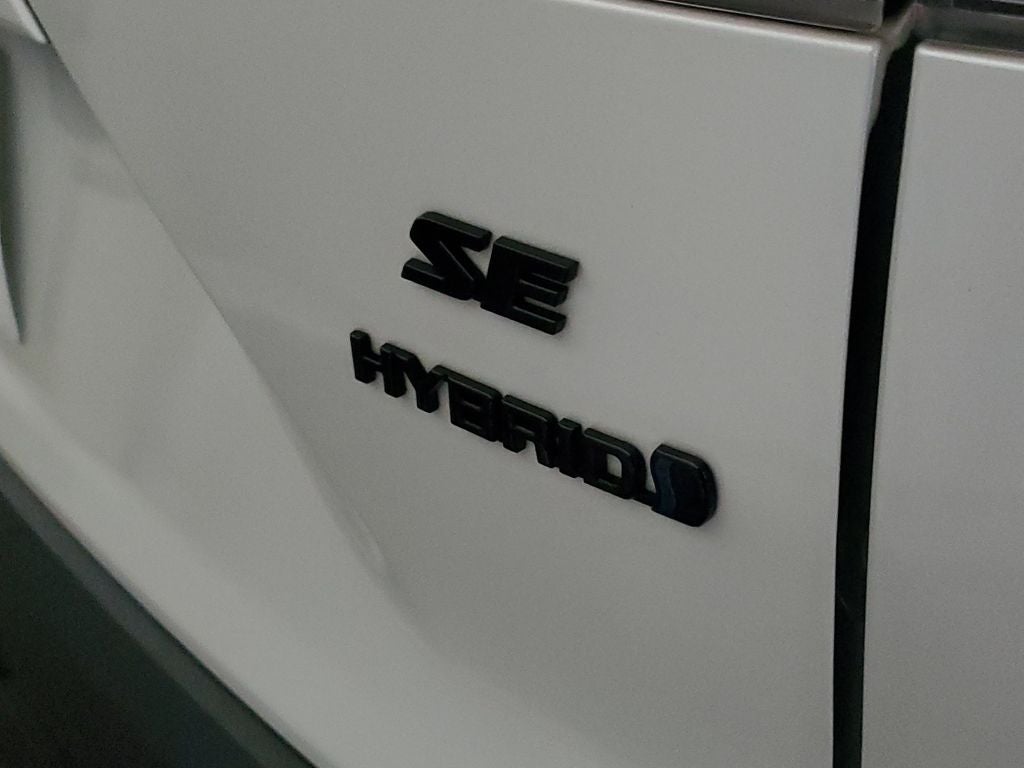 2023 Toyota Corolla Cross Hybrid SE