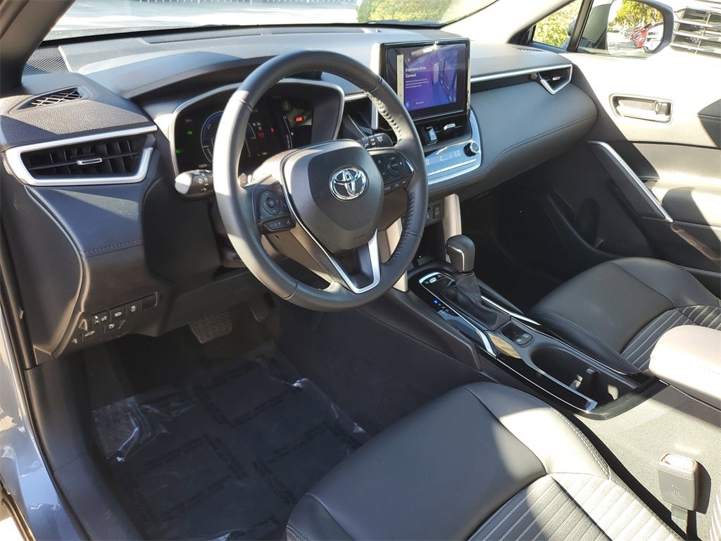 2024 Toyota Corolla Cross Hybrid XSE