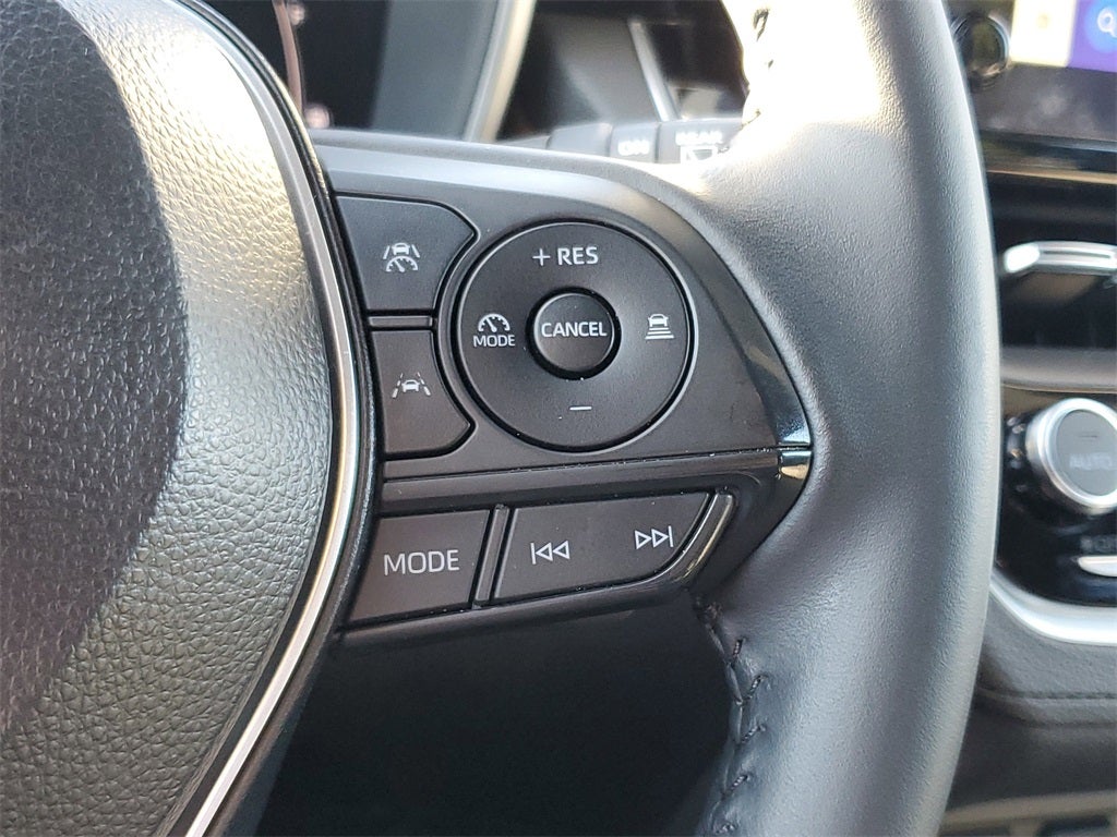 2024 Toyota Corolla Cross Hybrid XSE