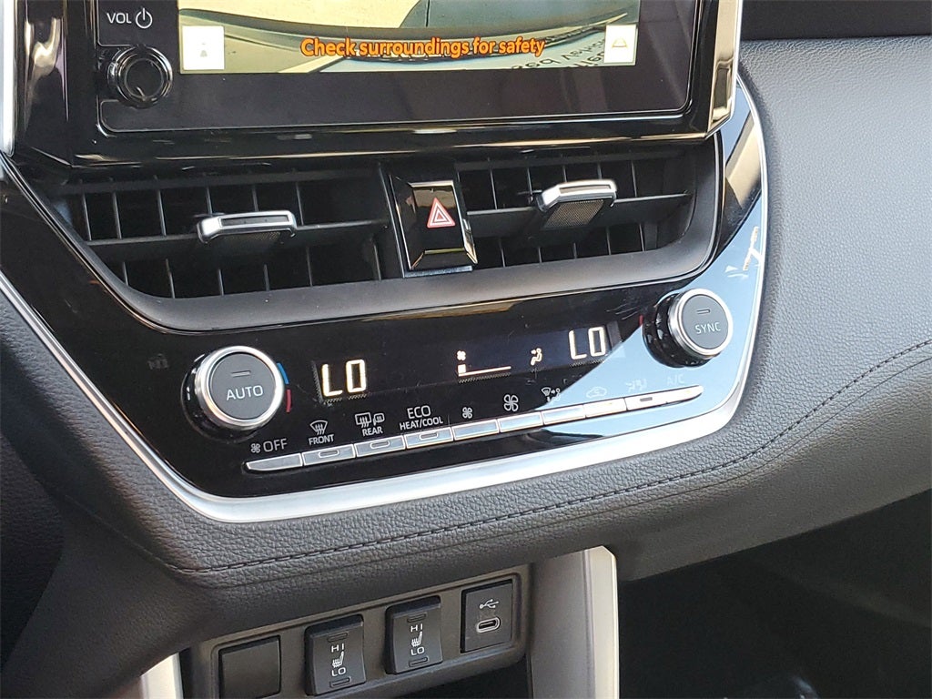 2024 Toyota Corolla Cross Hybrid XSE