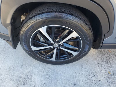 2024 Toyota Corolla Cross Hybrid XSE