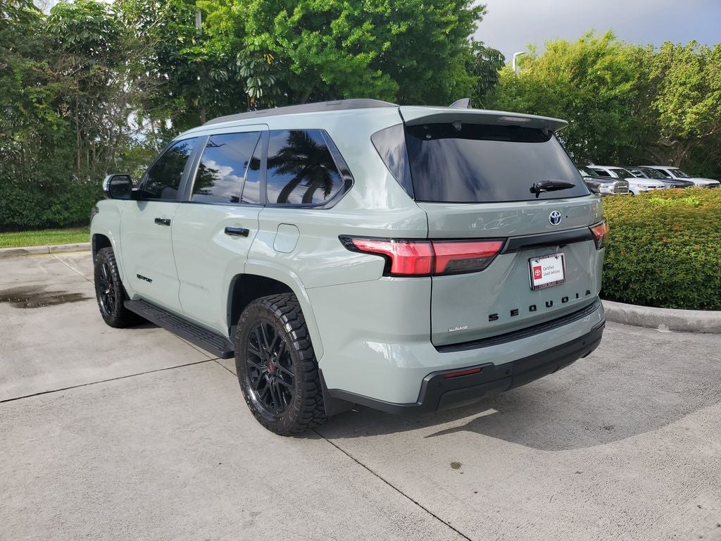 2024 Toyota Sequoia SR5