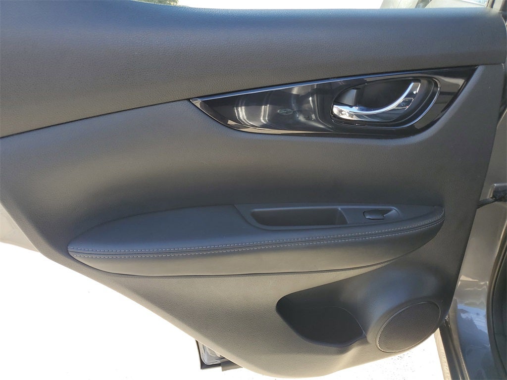 2018 Nissan Rogue Sport SV